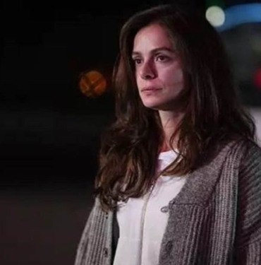 Özge Özpirinçci'den 'yüzüstü bıraktı' iddialarına yanıt 2 kapak_132633