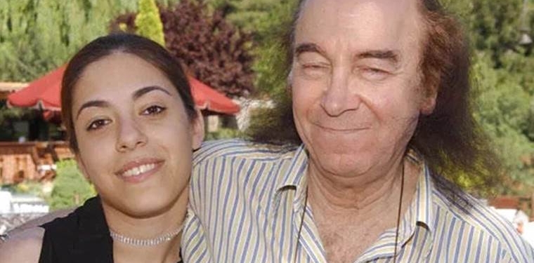Erkin Koray’ın kızı, babasının Kanada’daki mezar taşını paylaştı