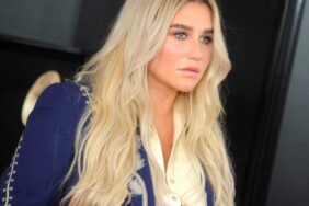 ABD'li-ünlü-şarkıcı-Kesha’nın-banyo-selfie’si-gündem-oldu
