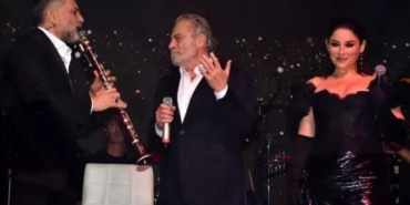 Aşkın Nur Yengi ve Haluk Bilginer yeni yıla birlikte girdi Kızları Nazlı'nın son hali dikkat çekti...