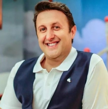 Ekranlara ara vermişti: Usta oyuncu İlker Ayrık bakın nereye yerleşti: İşte yeni mesleği! 3 Ekranlara ara vermişti Usta oyuncu İlker Ayrık bakın nereye yerleşti İşte yeni mesleği!