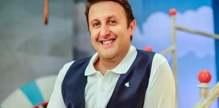 Ekranlara ara vermişti: Usta oyuncu İlker Ayrık bakın nereye yerleşti: İşte yeni mesleği! 1 Ekranlara ara vermişti Usta oyuncu İlker Ayrık bakın nereye yerleşti İşte yeni mesleği!