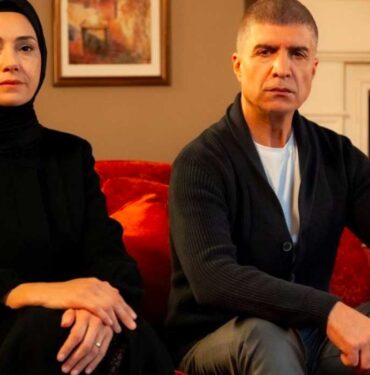 RTÜK'ün ceza verdiği Kızıl Goncalar dizisi zirvede: Tüm kategorilerde en çok izlenen dizi oldu 7 Kızıl-Goncalar