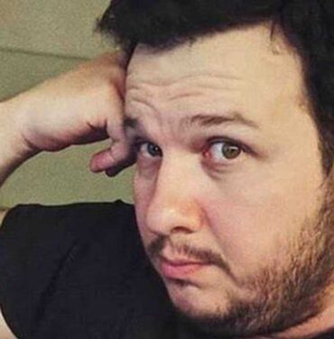 Şahan Gökbakar kapatılan Instagram'a dair tavsiye: Bütün devlet yetkililerinin... 10 Şahan-Gökbakar'dan-'yılbaşı'-paylaşımı--'Her-sene-daha-da-neşesiz...'