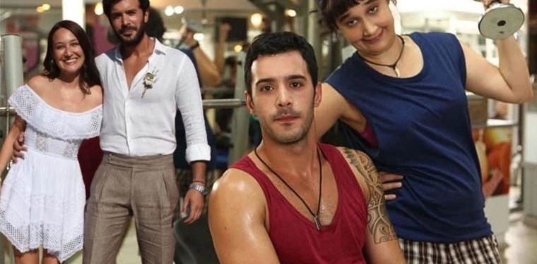 Gupse Özay, Barış Arduç’la film setinde başlayan aşklarını anlattı