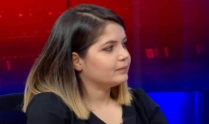 Gazeteci Seyhan Avşar: 'Polisler kapımda'