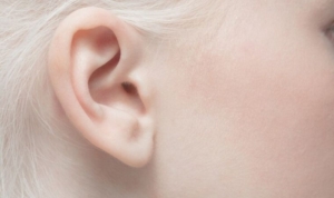 Yaşlanınca kulaklarımız neden büyür?