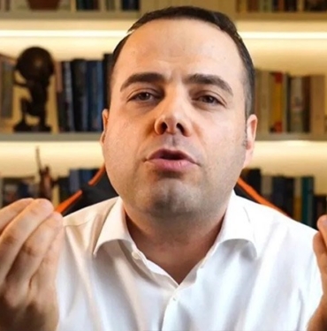özgür demirtaş