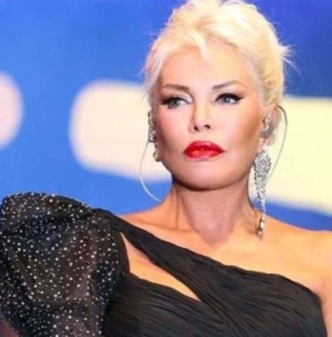 Ajda Pekkan'dan korkutan haber: Süperstar ameliyat oldu! 5 kapak_095624