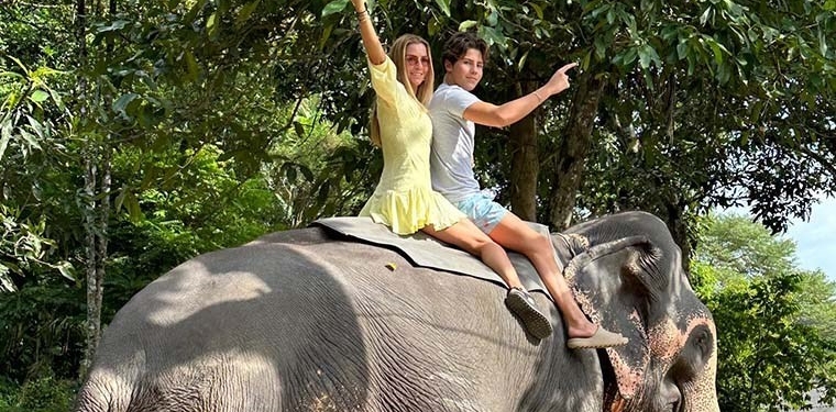 Sri Lanka’nın misafiri: Ivana Sert ve Sezer Dermenci, doğal zenginlikleri keşfetti