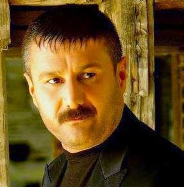 Hayatı film oluyor: Azer Bülbül'ü kimin oynayacağı belli oldu 7 kapak_163030