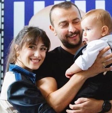 Hazal Kaya'dan kıskançlık açıklaması: '10 kadınla PlayStation oynasa o kadar kıskanmam' 3 kapak_102550