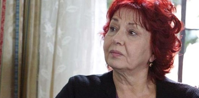Yaprak Dökümü’nin Hayriye Hanımı’ndan açıklama: ‘Tuvalet temizledim’