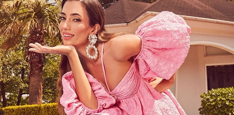 Ünlü fenomen Rachel Araz ölümden döndü: Yaşananları anlattı!