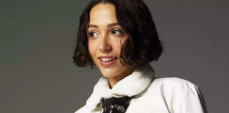 Zeynep Bastık ameliyat olacağını duyurdu 1 kapak_114323