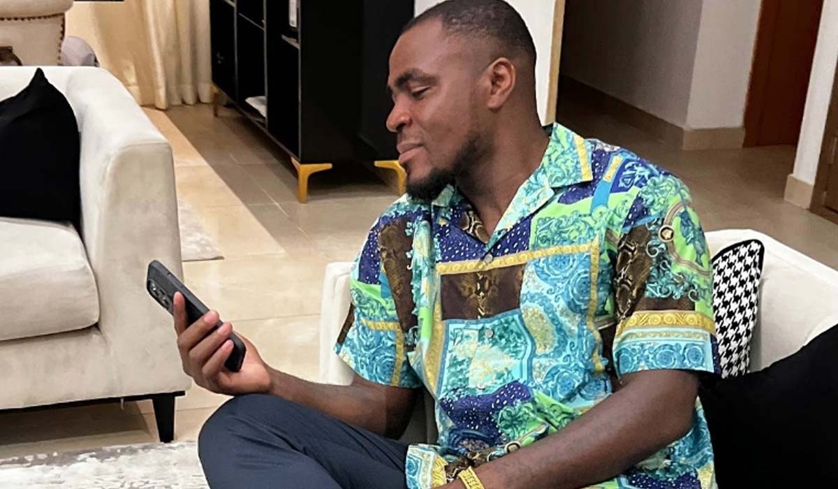 Emenike'den dikkat çeken Konyaspor paylaşımı: "Her zaman zafere doğru..." 5 Emmanuel-Emenike