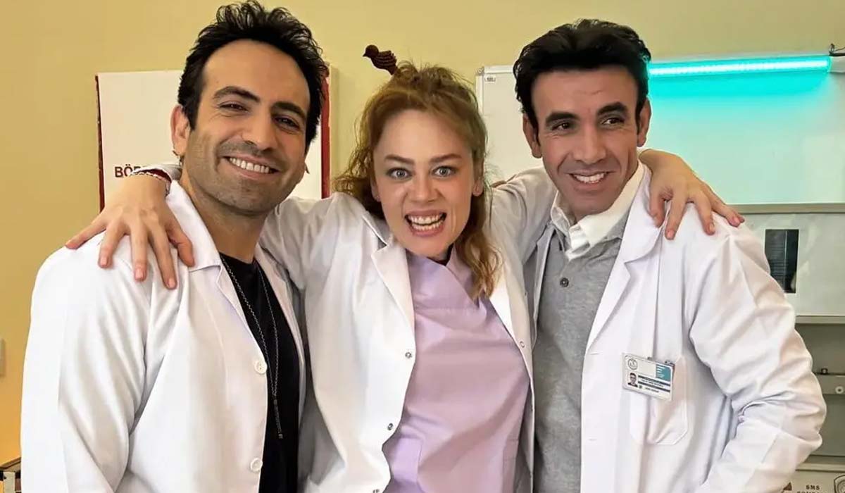 Bahar dizisine sürpriz transfer... Usta oyuncu avukat rolüyle kadroya katıldı 5 bahar-dizisi