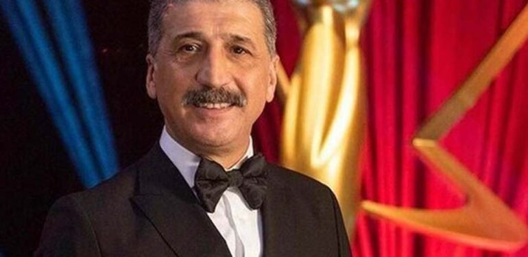 Cem Davran’dan gençlere toplu taşımada ‘yer vermeme’ tepkisi: ‘Telefonlarıyla oynuyor…’