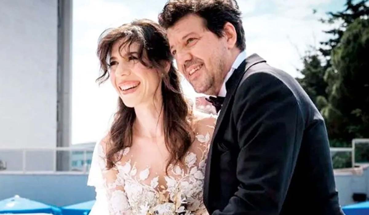 Ünlü oyuncu İlker Aksum müjdeli haberi duyurdu: Baba oluyor 6 Ünlü-oyuncu-İlker-Aksum-müjdeli-haberi-duyurdu