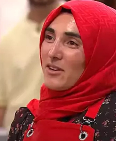 MasterChef Ayşe'nin tavırları seyirciyi kızdırdı, tepki çekti!: 'Artık elenmeli!' 5 MasterChef-Ayşe