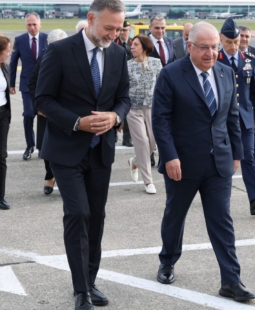 Bakan Güler, NATO toplantısı için Belçika'ya gitti 7 yaşarr güler