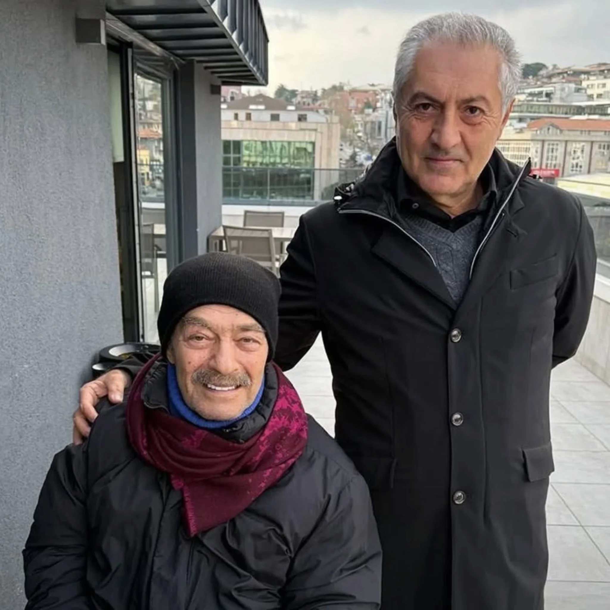 Aylardır tedavi görüyordu... Kadir İnanır'ın son hali ortaya çıktı!