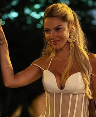 'En kötü dizi' seçilmişti: 'Esan Oğlan' Hadise'ye servet kazandırdı! 2 hadise-esas-oglan