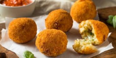 İtalyan mutfağından enfes lezzet: Arancini 50 Arancini