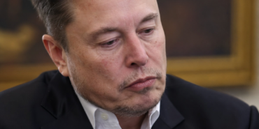 Tesla hisseleri düştü, Musk’ın serveti azaldı 50 Tesla-hisseleri-dustu-Muskin-serveti-azaldi-openai-image