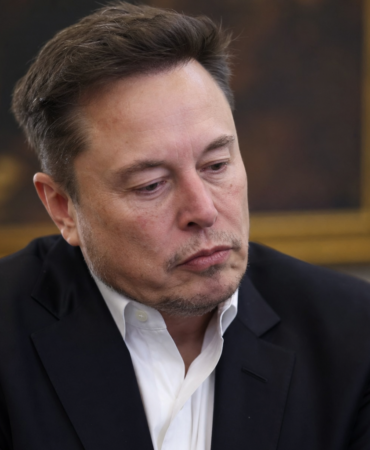 Tesla hisseleri düştü, Musk’ın serveti azaldı 10 Tesla-hisseleri-dustu-Muskin-serveti-azaldi-openai-image